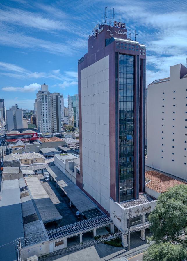 Lizon Curitiba Hotel Bagian luar foto